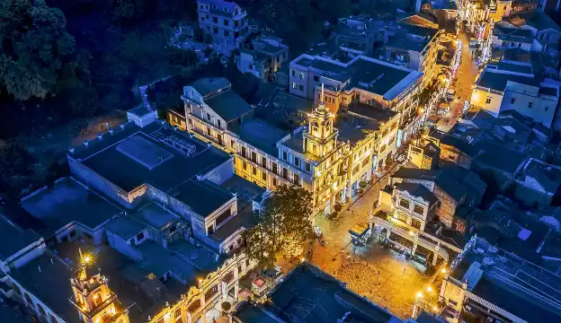 Hotels near Sun Wenxi Road