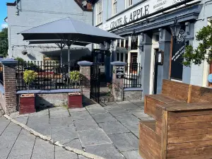 Crate & Apple Pub