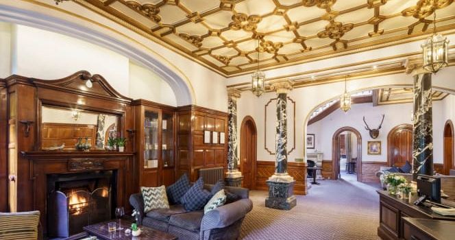 Laureate Restaurant at Macdonald Kilhey Court