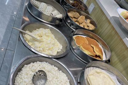 静雅居素食馆(阜新商贸城店)