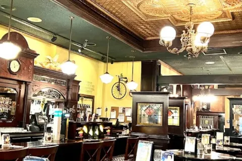 James Joyce Irish Pub & Restaurant