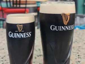 Tully's Irish Pub