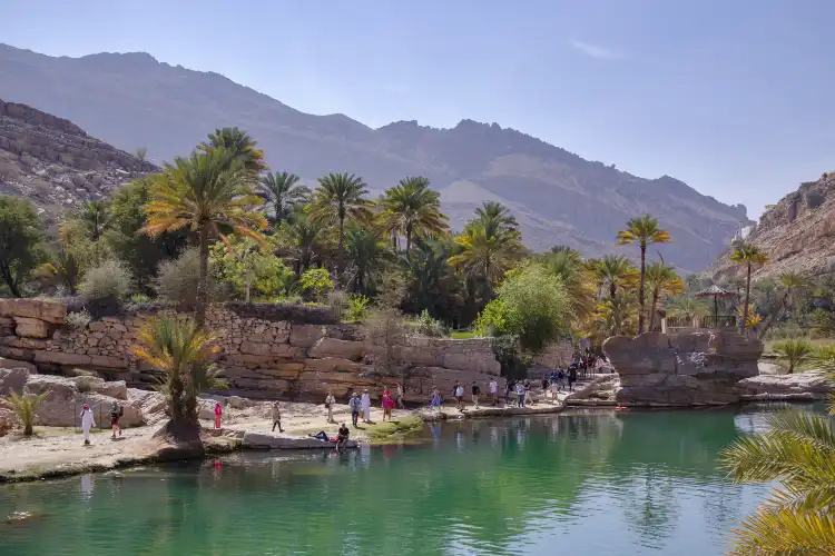 Hotels near Wadi Bani Khalid