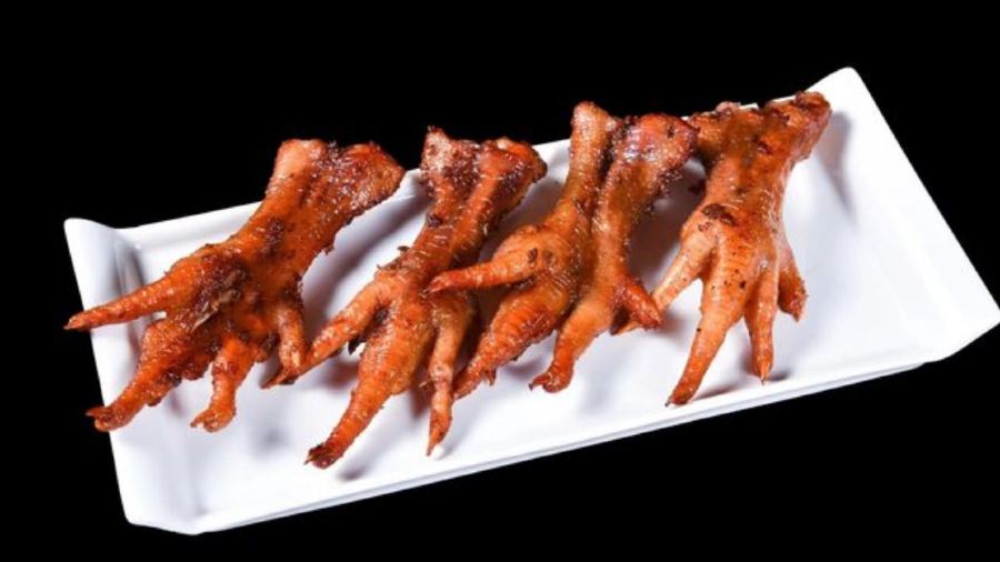 NIGHT WOODS KEBAB BAR