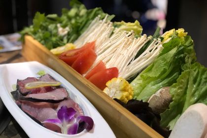 Yudouji·doujiang Fish Hot Pot (yichangwanda)