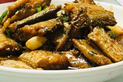 小小海鲜家常菜馆