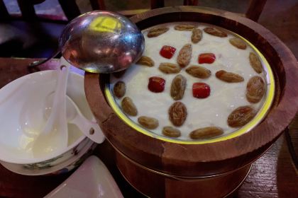 阿格尔民族演艺宫