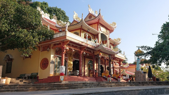 Tay Ninh Black Virgin Temple