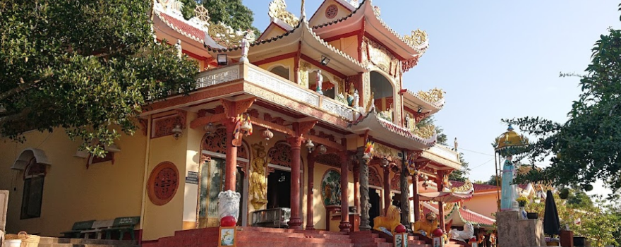 Tay Ninh Black Virgin Temple