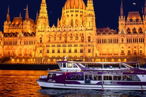 Budapest Danube Boat Tour