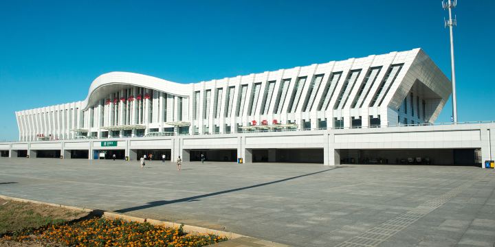 Qiqiha'ernan Railway Station