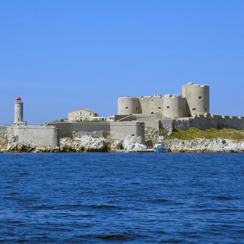 伊夫島