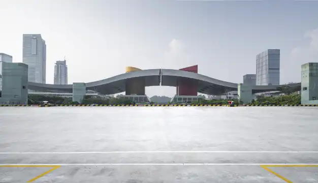 鄰近市民廣場-南廣場的酒店