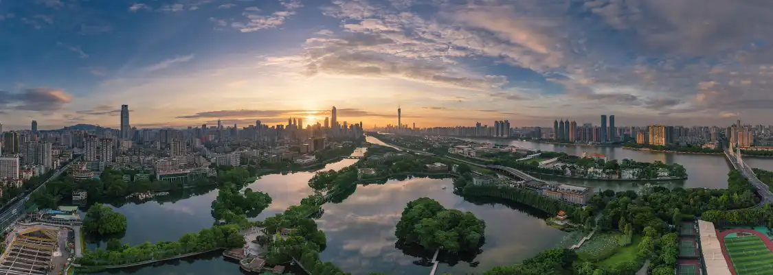 Hotels near Dongshan Lake Park