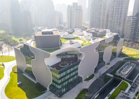 纽约飛台中的時間
