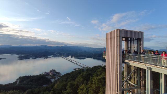 Qiandao Lake Bridge