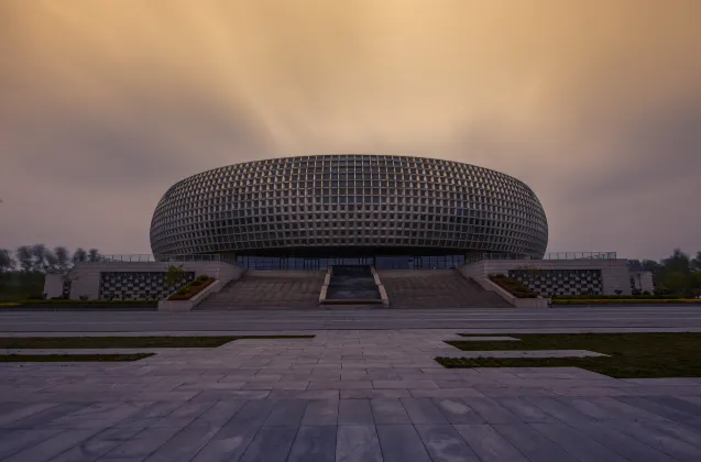 Yiyi Chain Hotel (Wuyang Branch)