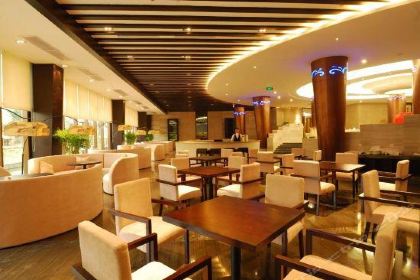 中复康醉石汤泉酒店中餐厅