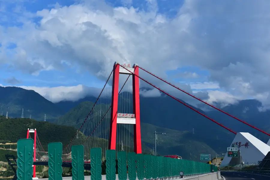 Dadu River Bridge