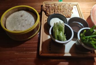 淀里船宴(复兴路店) User Photo