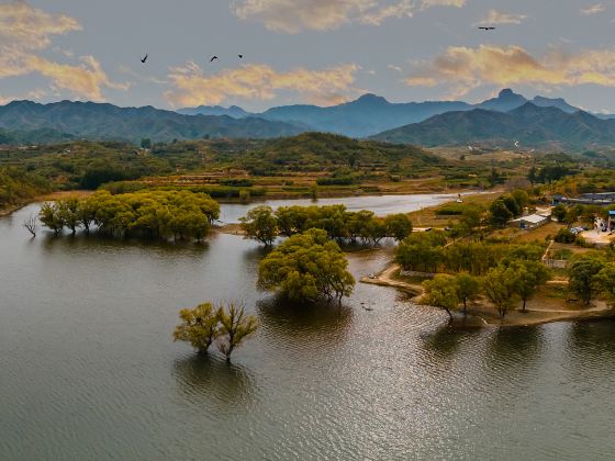 Pingquan Lake in Xuting Village