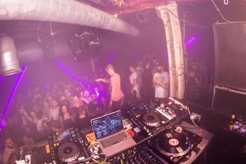 XOYO