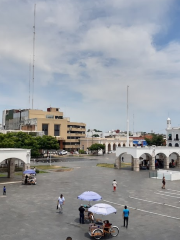 Plaza de Armas, Centro