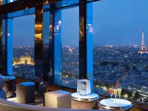 Top 14 Restaurants for Views & Experiences in Paris