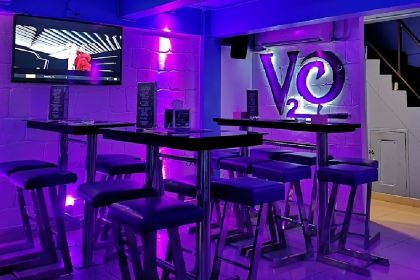 V Lounge & -11 Ice Room