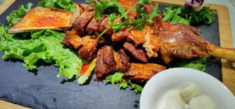Yue Bin Lou