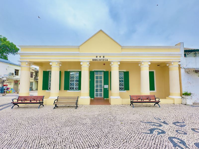 Rua Cinco de Outubro