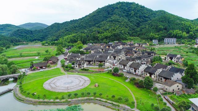 Yangshan Ancient Village Tourist Area