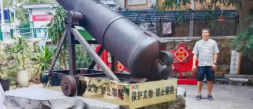 Hekou Uprising Memorial Hall (Northeast Gate)