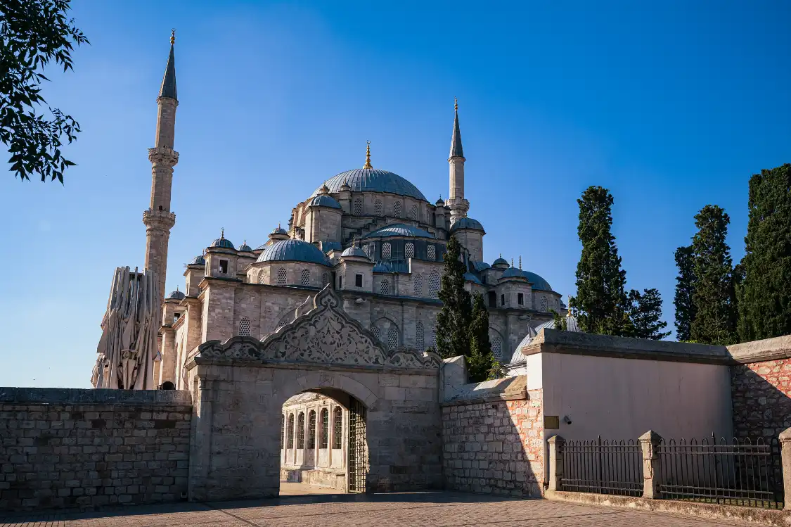 Hotels near Fatih Mosque