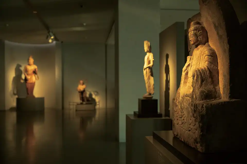 5_Aurora Museum