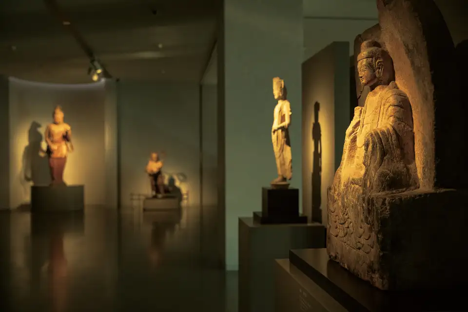 5_Aurora Museum