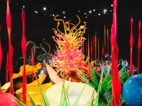 도야마시 유리 미술관