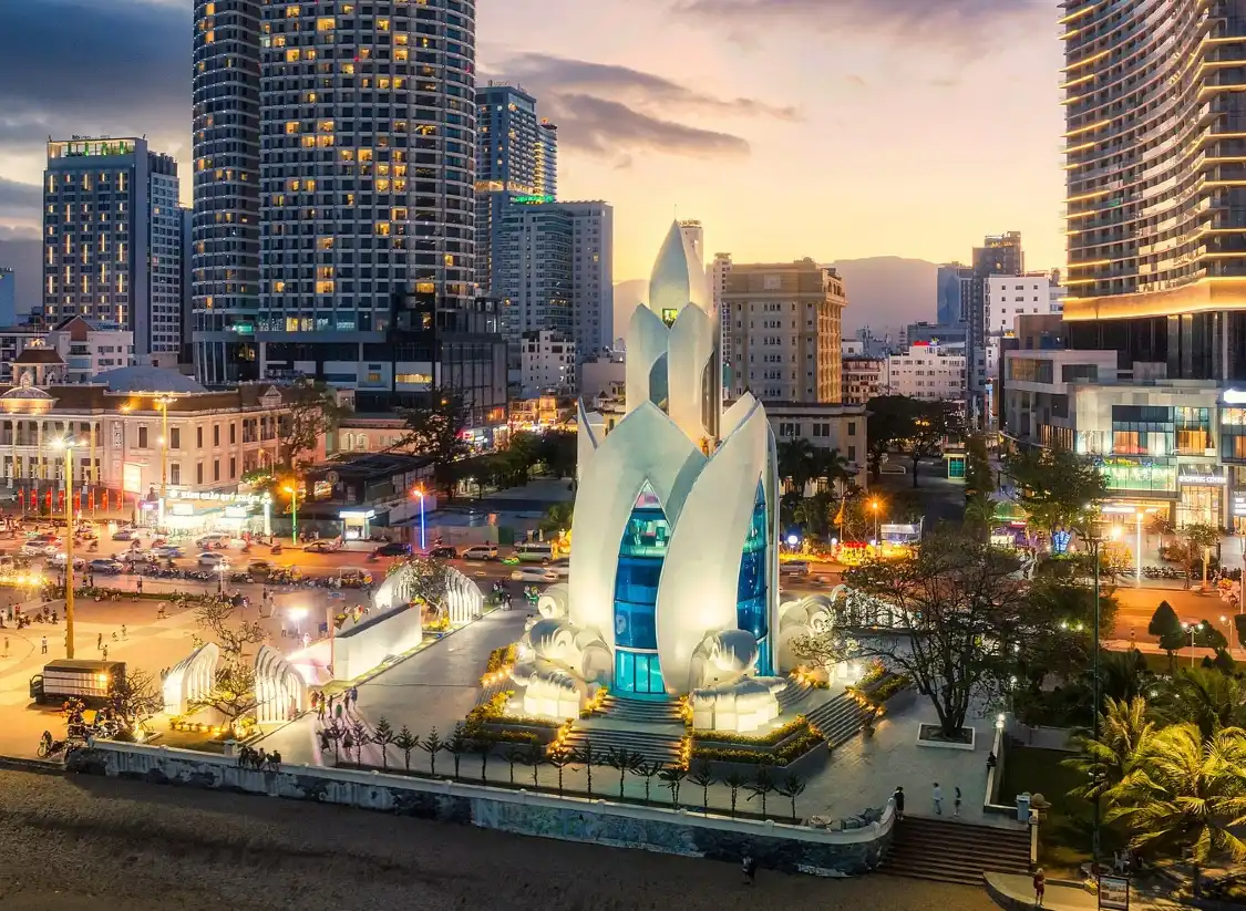 Hotels near Tram Huong Tower