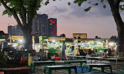 Pasar Malam Kodam Brawijaya