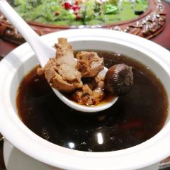 Yazhudajiulou·xiamenlaozihao (lvlinglu) User Photo