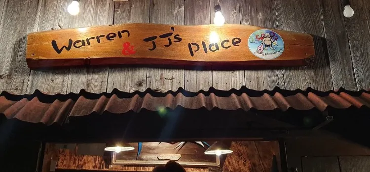 Warren and JJ's Place（恩納村店）