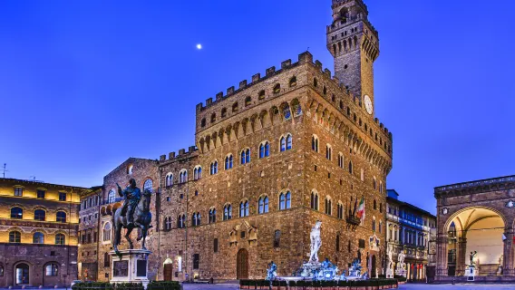 1-day tour of Piazza della Signoria, Palazzo Vecchio, St. Mark's Museum, Dante's House, and Neptune's Fountain