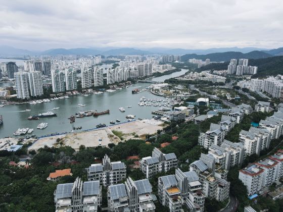 Luhuitou Tourist Marina