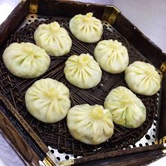 Xi an Jiasan Stuffed With Juicy Pork Baoziguan 여행 사진