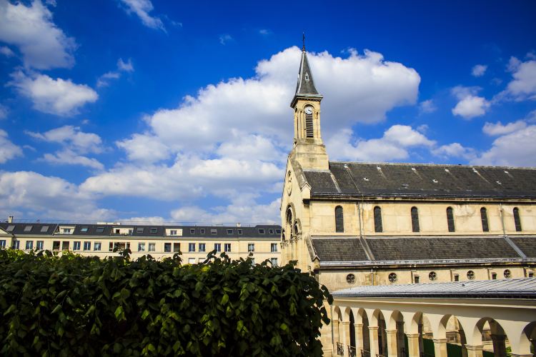 Compare 5 airports near Issy-les-Moulineaux