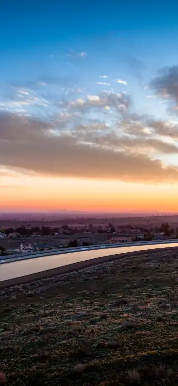 パームデールのホテル