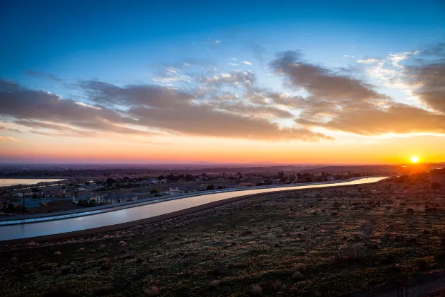 Flights from Denver to Bakersfield