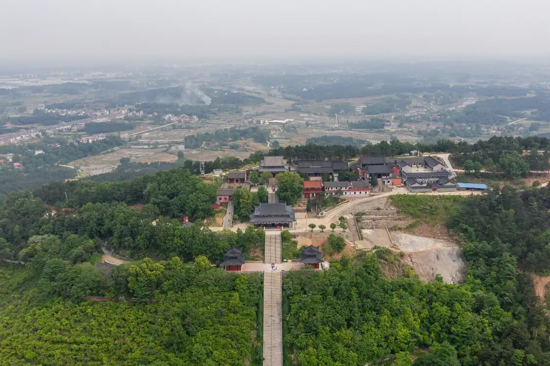 Hotels near Guanyin Mountain Yunjiguan