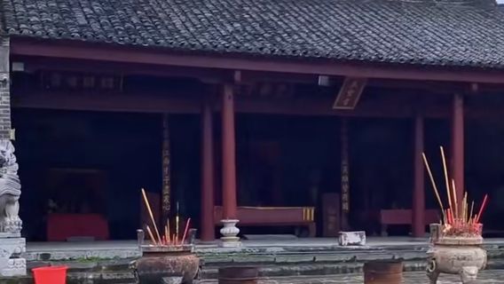 Zhongdu Ancient Town Temple