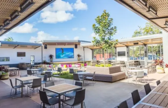 Tacking Point Tavern